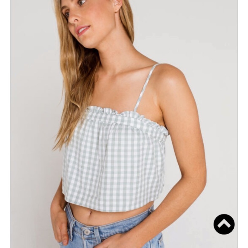 Tillys gingham flowy top